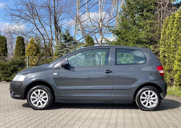 Volkswagen Fox cena 12500 przebieg: 150000, rok produkcji 2010 z Skoczów małe 211